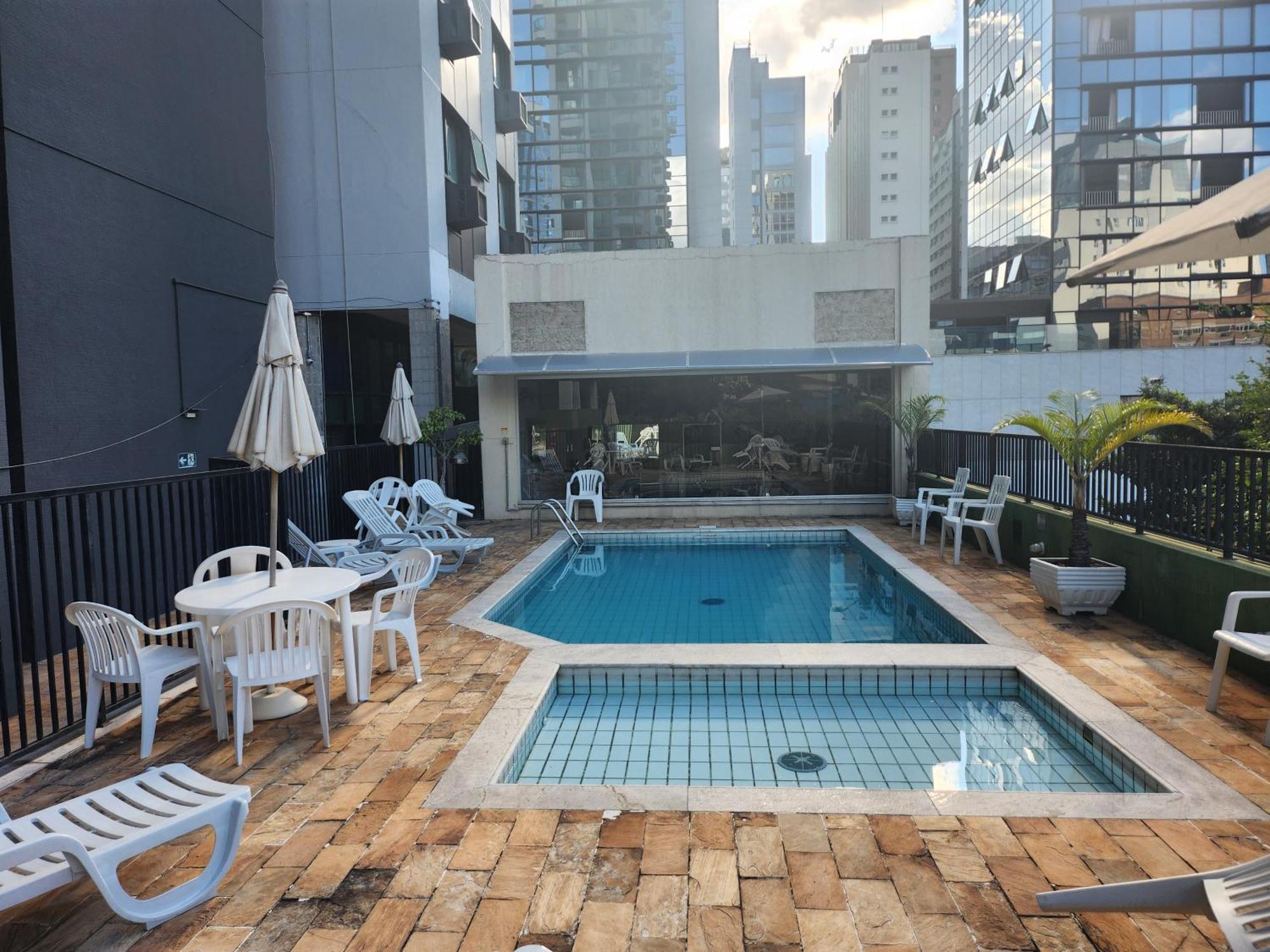 Apart hotel Champagnat Belo Horizonte Exterior foto